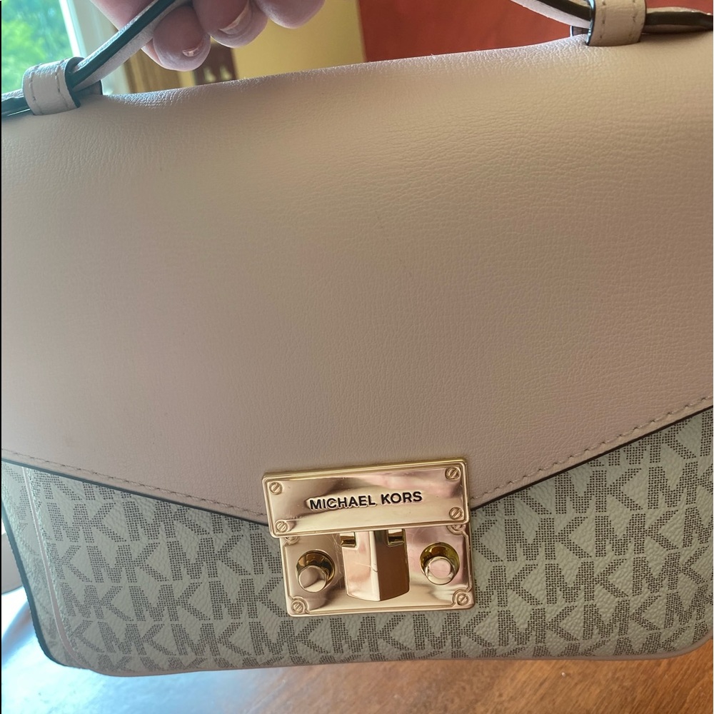 Michael Kors handbag. Soft Pink and Vanilla